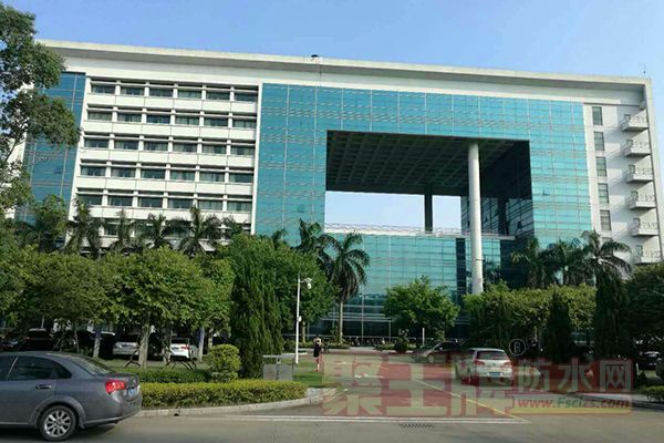 “顺德职业技术学院”箭牌漆涂装工程3.jpg