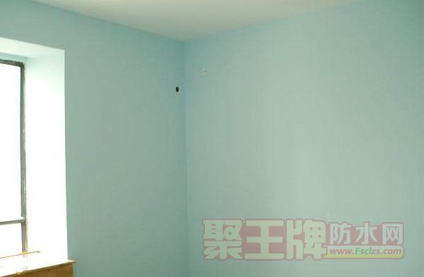齺