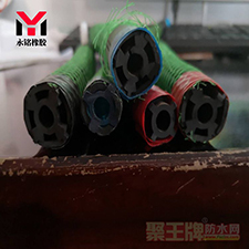 4fade6c7bb19aaf593cb01efcd7ffec.jpg