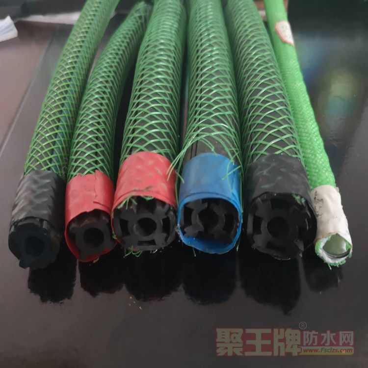 4e2d6286e96c4549b4208f293fb6211.jpg