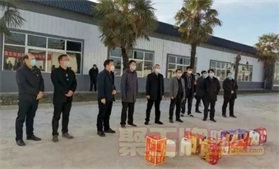 刘昌宇看望慰问三店镇援建武汉雷神山医院建设者
